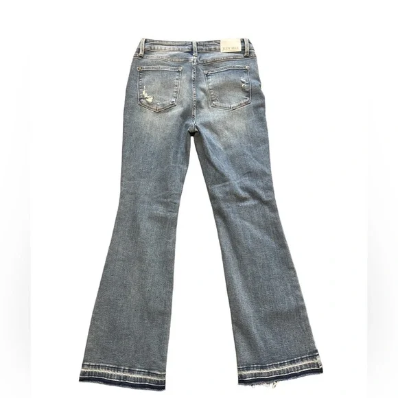 Judy Blue Distressed Bootcut Jeans-NWOT - Picture 4 of 6